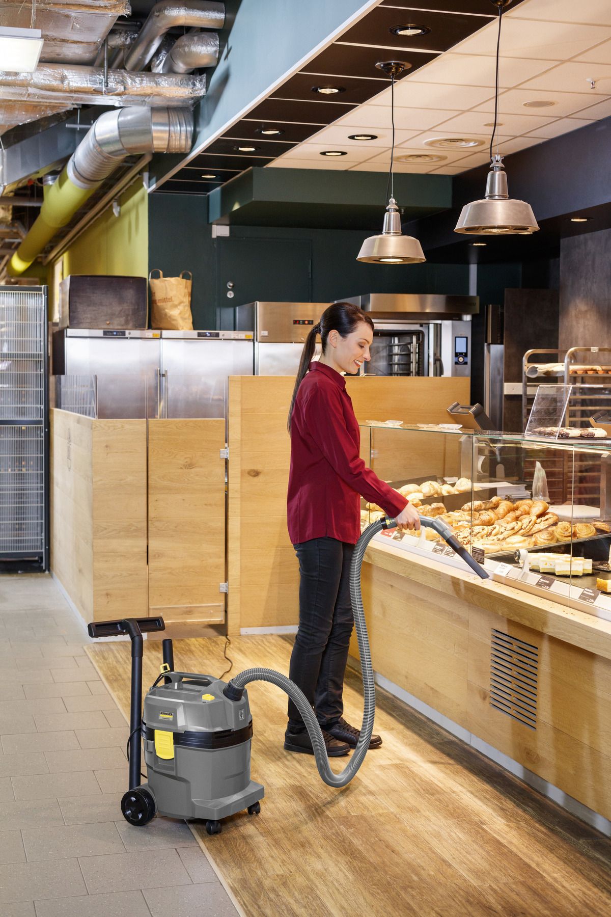 NT 22/1 L - Aspirateur poussière et eau - Kärcher - 71 l/s - Cuve 22L - Filtre PES résistant à l'humidité_4