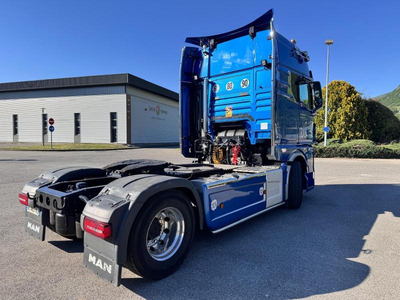 MAN TGX 18.640 avec hydraulique benne_4
