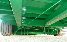 Bétaillère à châssis et côtés en acier tubulaire renforcé