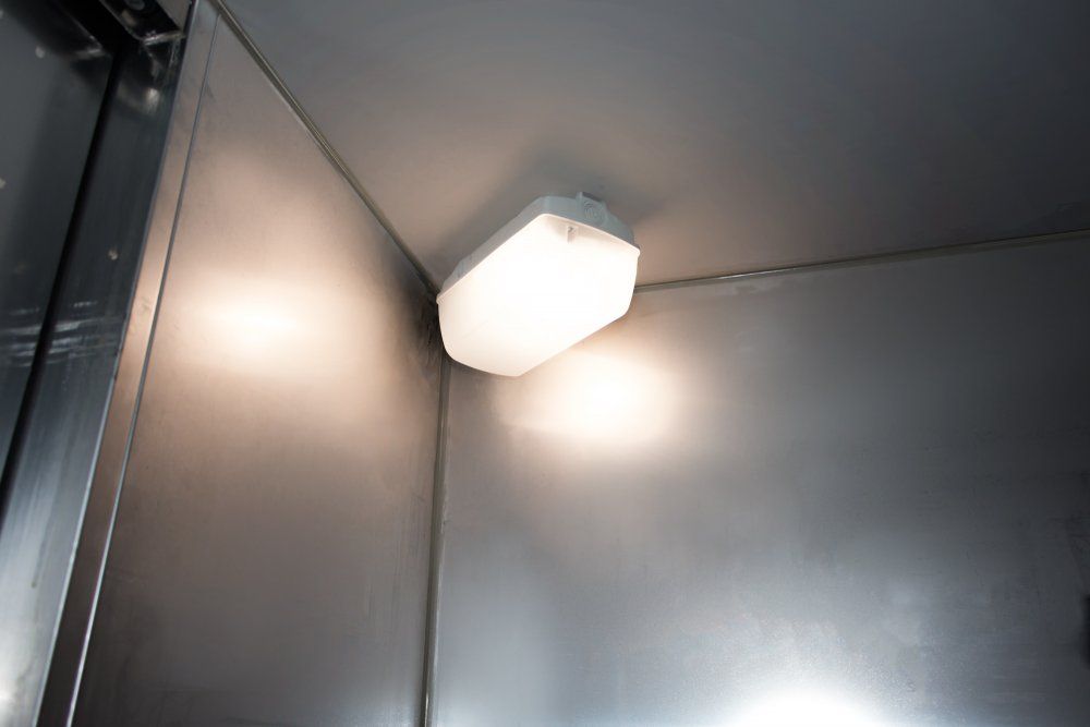 Chambre froide de conservation positive Hengel - température de 2°C à 10°C - panneaux acier laqué et intérieur inox_4