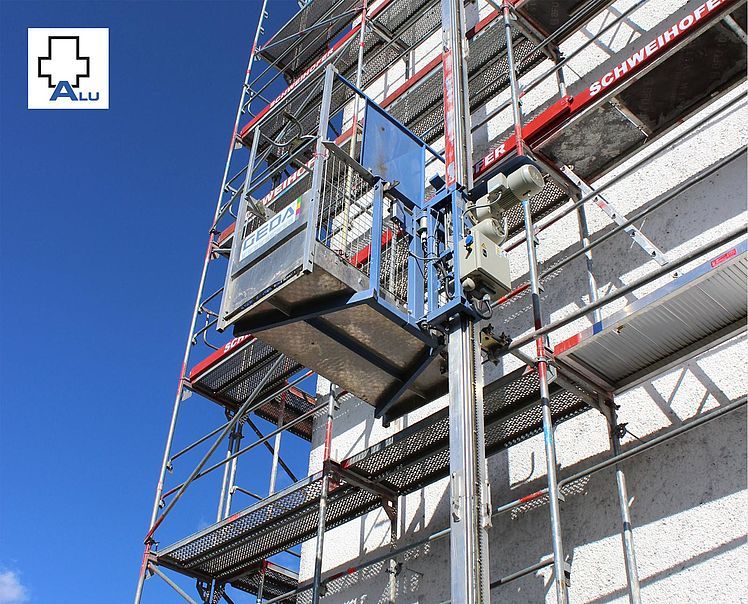 Monte-charge de chantier GEDA 300 Z robuste et efficace