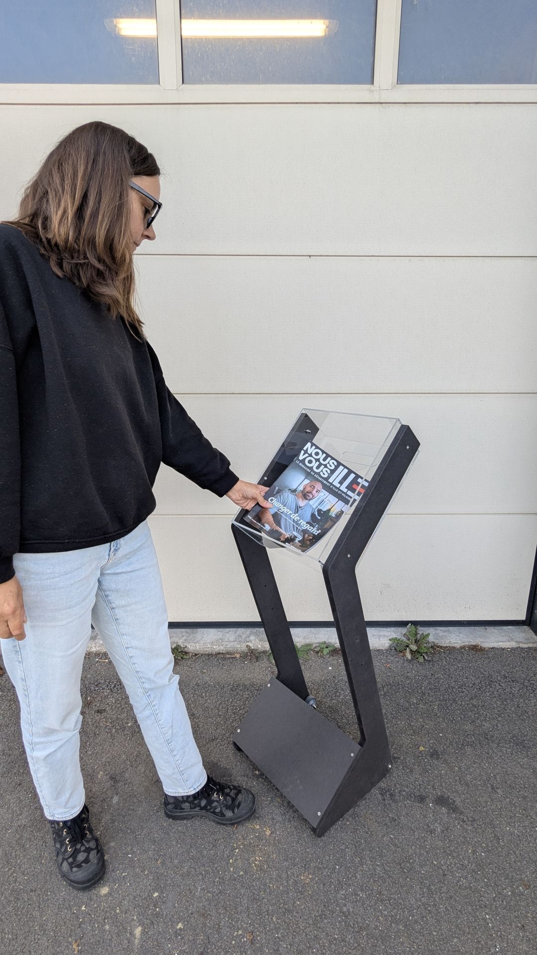 Présentoir pour revues extérieur/intérieur ACIER ou BOIS_4