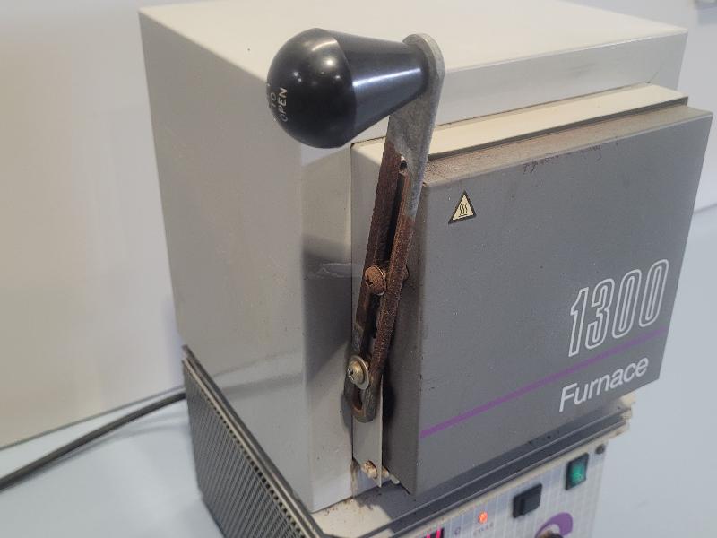 Four à moufle BARNSTEAD Thermolyne 1300 FB1310M-33_4