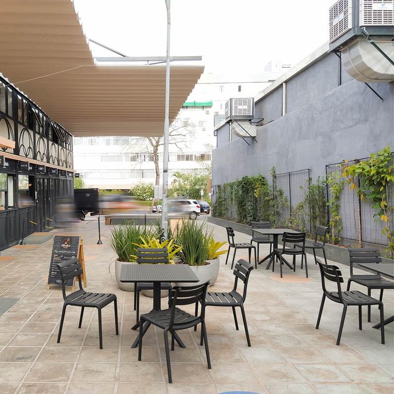 Chaise terrasse de restaurant Sorgues - NOIR_4