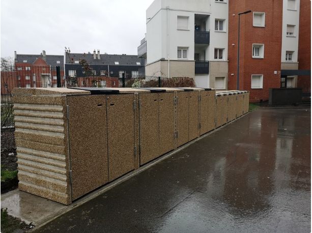 Structure modulaire en béton pour une installation en ligne ou dos à dos