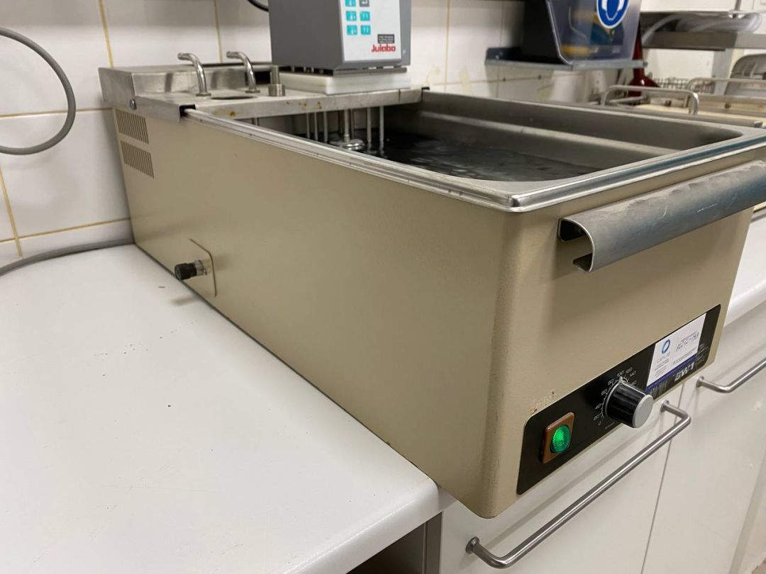 Bain-marie à agitation pour laboratoire SW1 JULABO - Référence P2212-1964 - Occasion_4