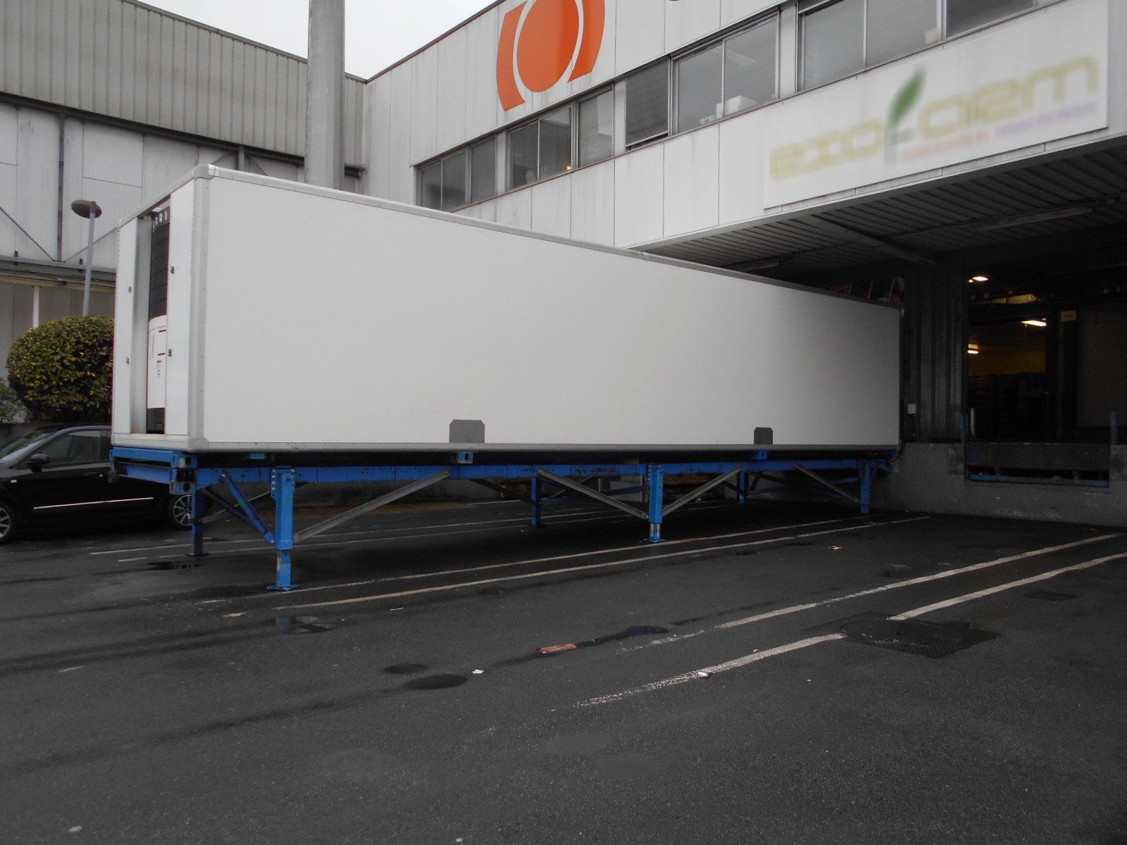 Chambre froide transportable Superbox - température dirigée de -30°C à 30°C - stockage jusqu'à 44 europalettes_4