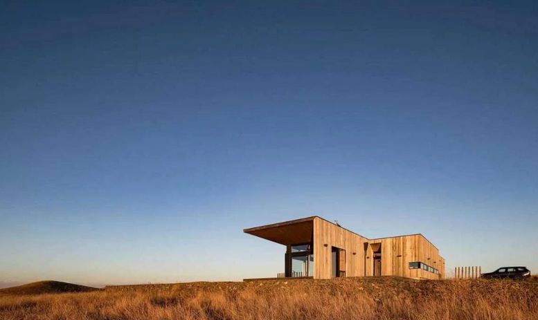 Conteneur aménagé sur mesure selon vos besoins, que ce soit pour des bureaux, des espaces commerciaux ou des installations résidentielles uniques - Pyxis Conteneur_4