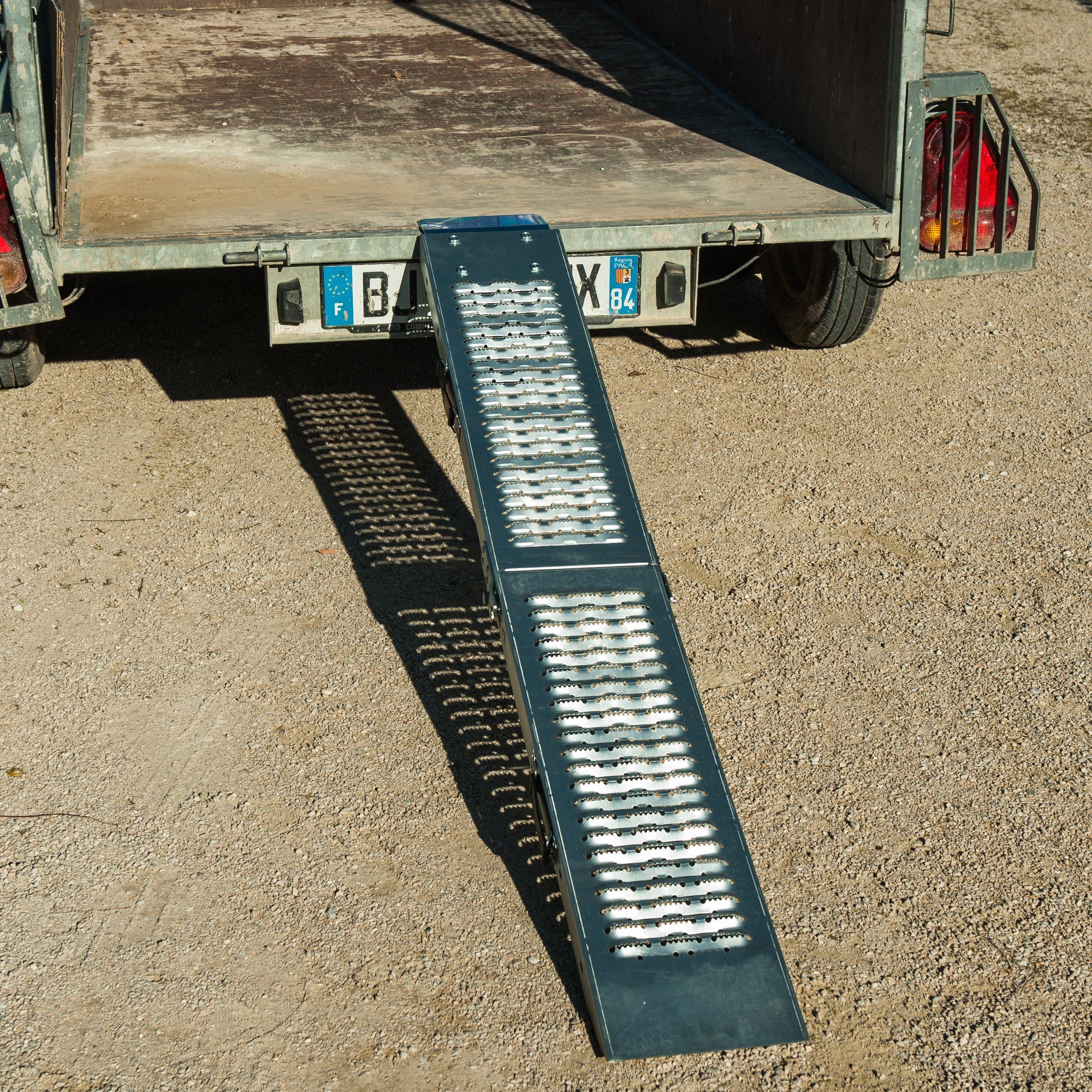 Rampe de chargement pliable - Provence Outillage - acier galvanisé - 160 cm x 22,5 cm - capacité 200 kg_4