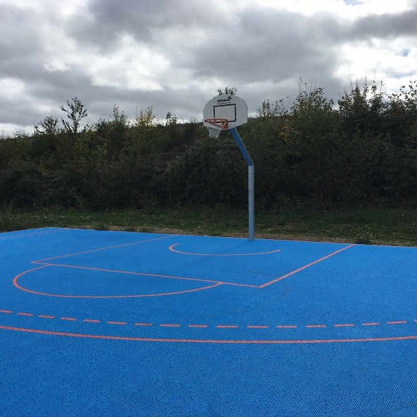 Dalle antidérapante pour terrain multisport - FLEXIPAD - drainage performant et fabrication française_4