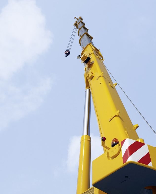 Grue automotrice LTF 1060-4.1 - Liebherr - Capacité max 60 t - Flèche télescopique jusqu'à 40 m_4