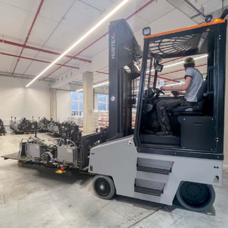 Chariot Multidirectionnel Électrique HUBTEX FLUX pour la manutention de palettes et charges longues en Isère et Rhône   -  disponible en achat neuf et en location de courte à longue durée_4