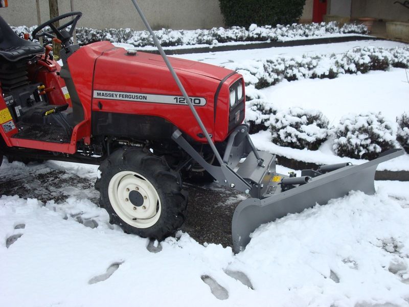 LSE130 - Lame à neige Morgnieux pour microtracteurs de 12 à 20 cv - largeur déneigement 112 cm_4