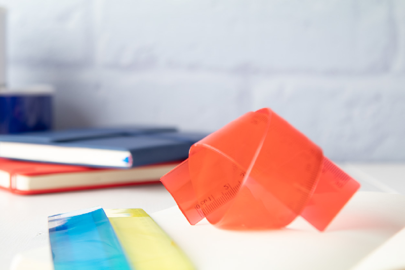 Règle transparente en plastique flexible - Couleur rouge - Poids 28g_4