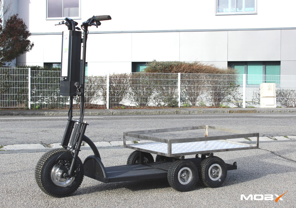 Trottinette industrielle électrique sur-mesure MOBX-H - vitesse maîtrisée, traction jusqu'à 400kg, autonomie jusqu'à 35km_4