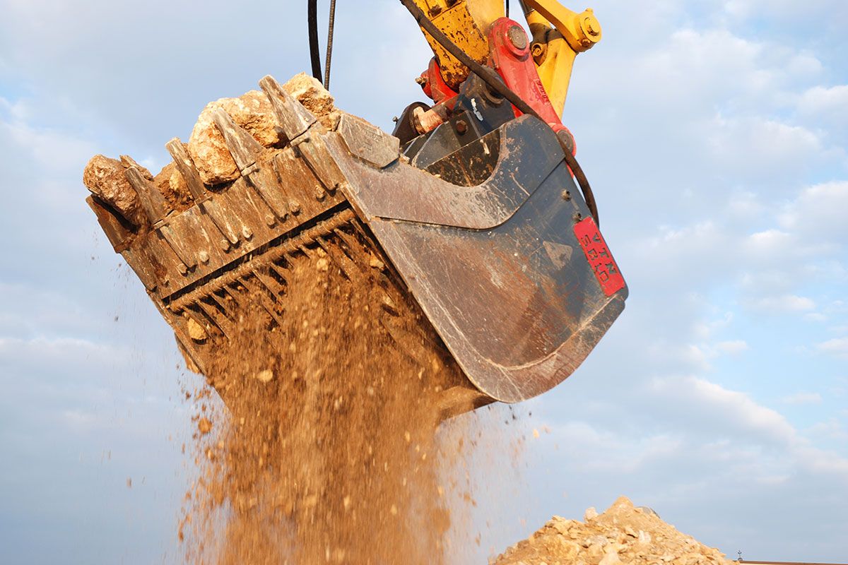 Série SB - Godets cribleurs VTNEurope - 4 modèles pour pelleteuses de 13 à 50 tonnes - kit grilles interchangeables_4