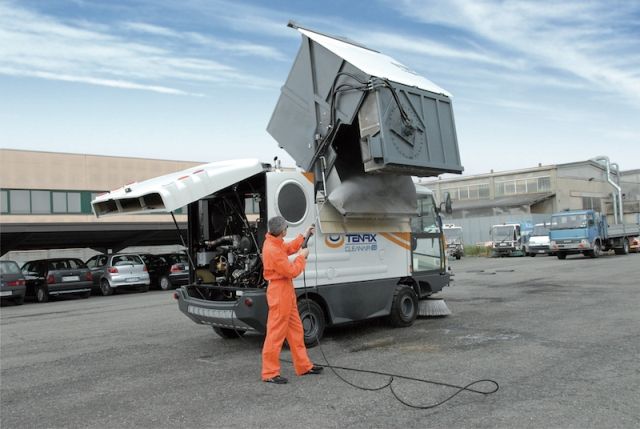 Cleanair 5.0 - balayeuse compacte de voirie - tenax - 5 m³_4