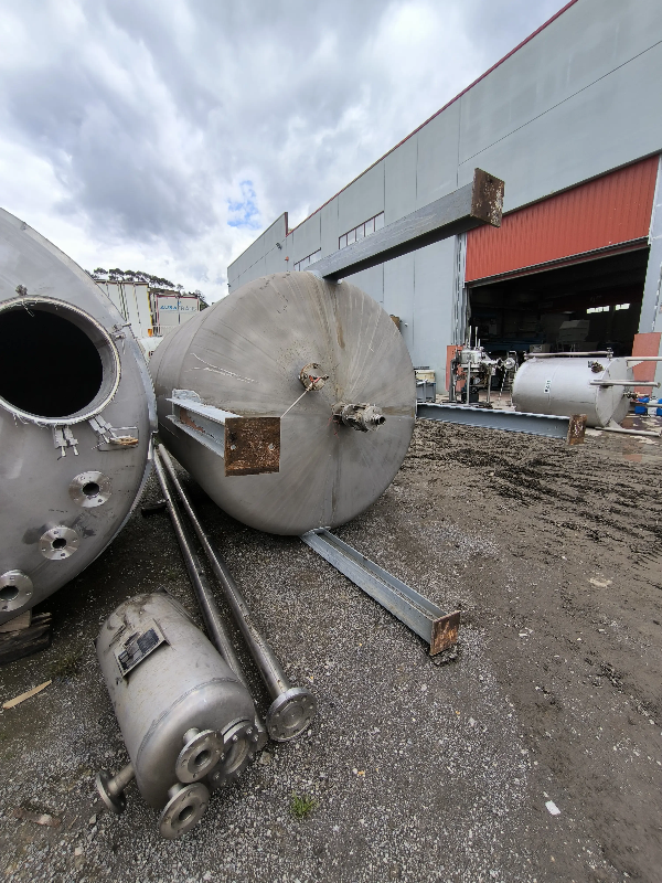 Cuve en acier inoxydable 316 avec agitation 12.000 litres - référence : c13715_4