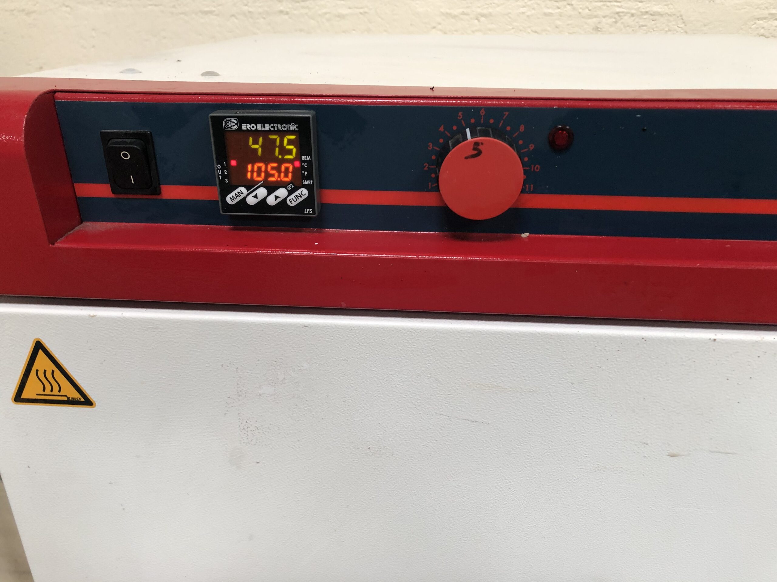 Étuve Firlabo AC240 arrêtée pour cessation d'activité