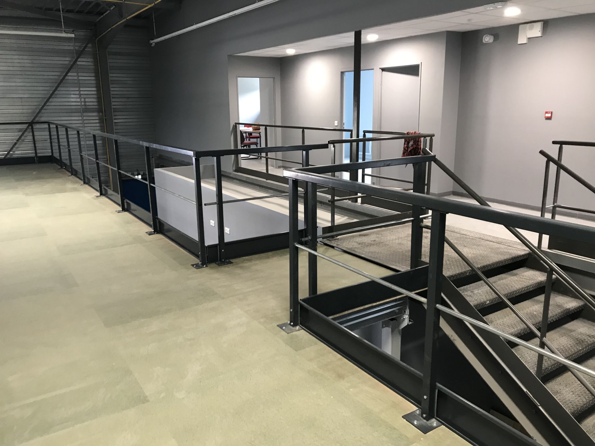 Plateforme poteaux 1 ou 2 niveaux - BCCom rayonnage - Charge de 250 à 1000 kg/m² - Acier galvanisé_4