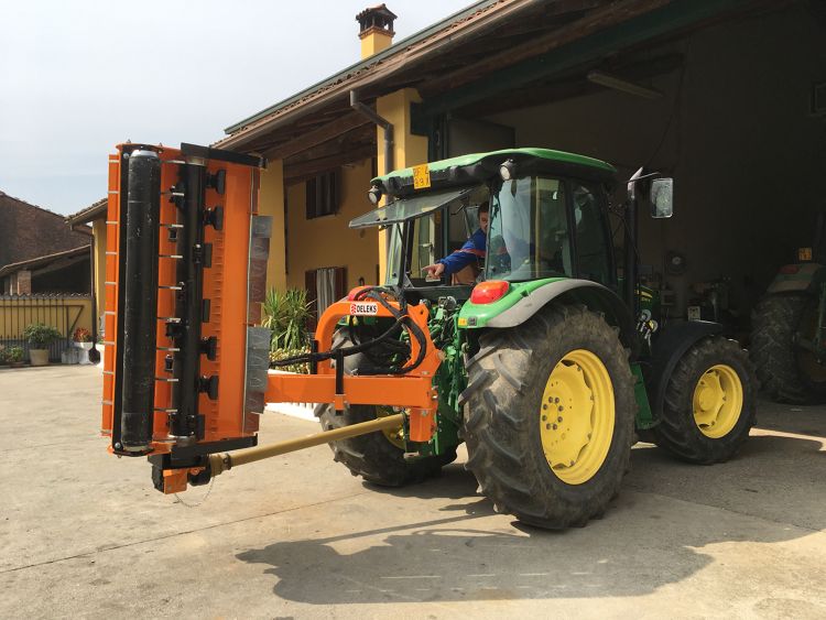 Alce-200 broyeur d'accôtement - deleks - largeur de travail 1995 mm_4