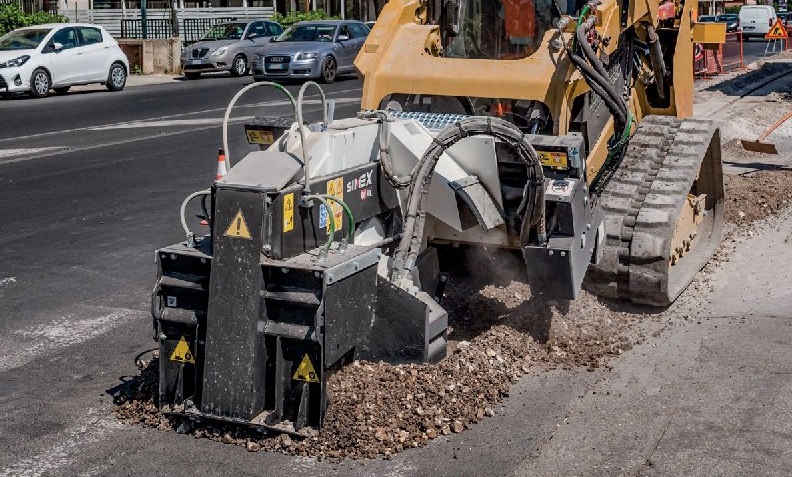 Scies à rocher autonivelante, garantissant une profondeur de fouille constante - Simex RW 150_4
