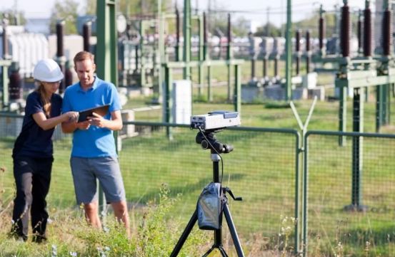 Instrument de mesure sans contact pour vibrations et dynamique structurelle