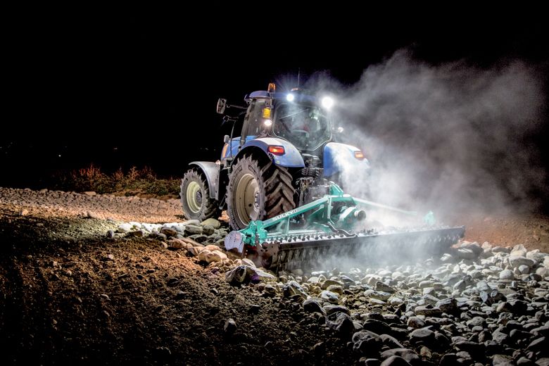 HRW - Fraises et herses rotatives Sulky - Largeur de travail 4 à 8 m - Sécurité au transport et robustesse_4