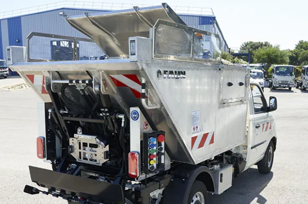 Mini Bennes à Ordures Ménagères BOM - MICRONEA - ultra-compacte - idéale pour ruelles et accès difficiles - 400 kg de capacité_4
