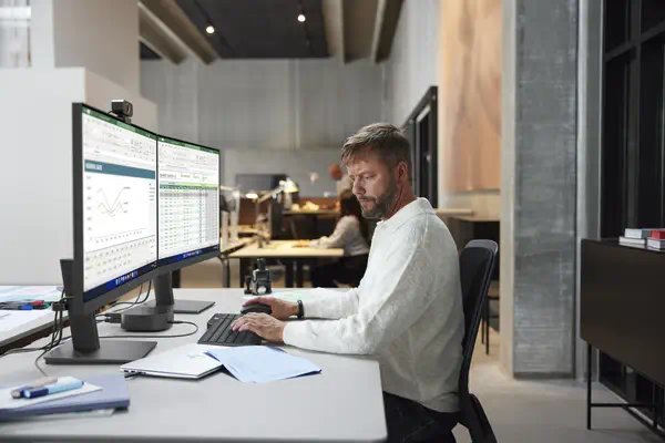 HP Series 3 Pro 27 inch FHD Monitor - 327ph_4