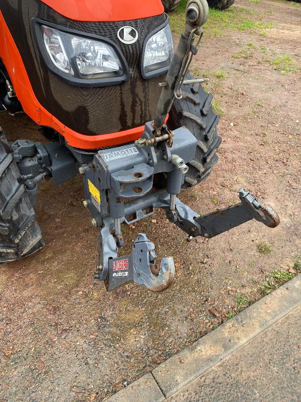 Kubota M8540 Narrow avec relevage avant - tracteur étroit 85 ch, 4 RM, 2016, 4 450 h_4