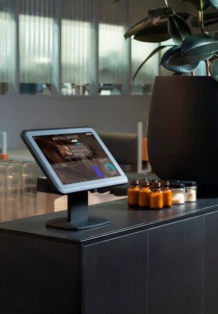 Caisse enregistreuse ELITE équipée d'un processeur Intel® Core™ i3 de 11e génération