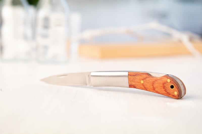 Couteau en inox avec revêtement bois - Couleur marron - Poids 66.67g_4