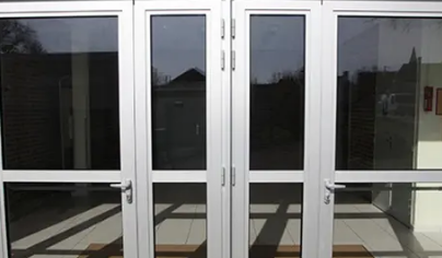 Baies vitrées et verrières sur-mesure - Menuiseries classiques aluminium - GRI Fabricant_4