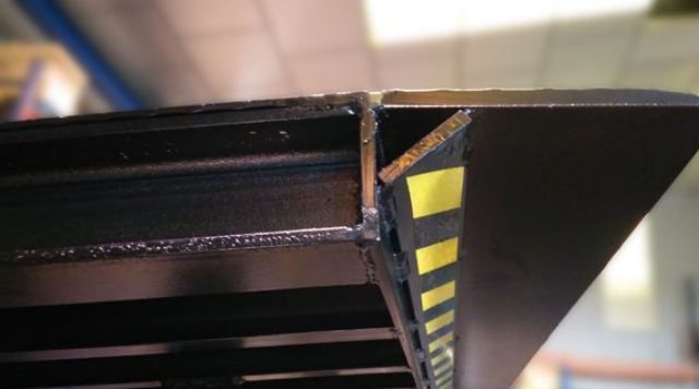 Niveleur de quai sur mesure - Alapont - capacité de charge statique 9 000 kg - robuste et adapté au transport manuel et motorisé_4