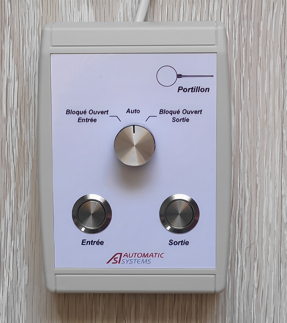 Pupitre de commande conçu pour applications industrielles et sécuritaires