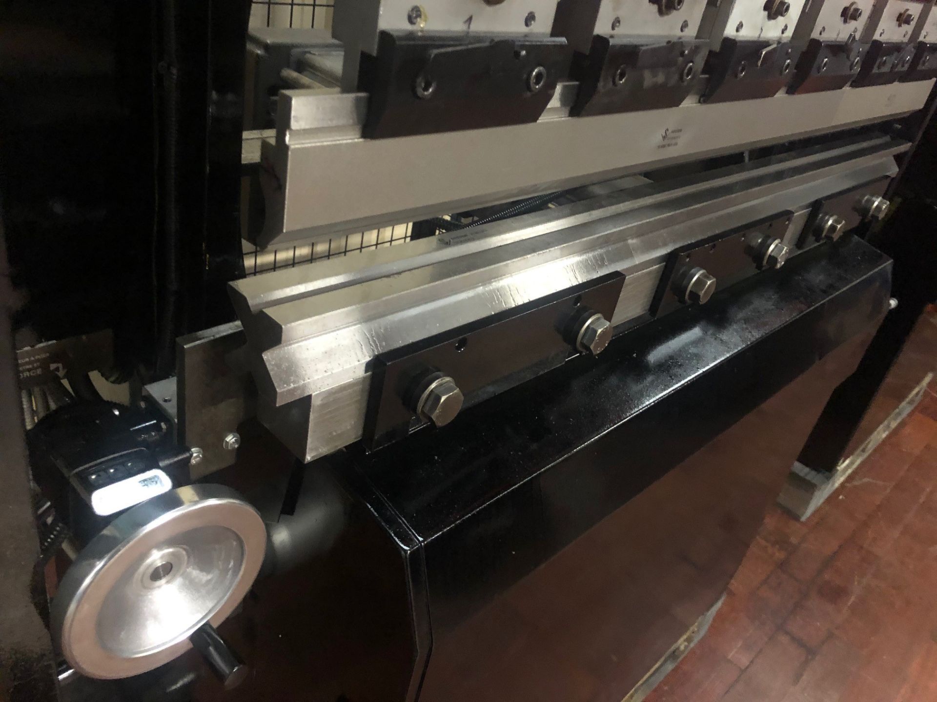 Presse plieuse PROMECAM RG 25-12 avec course 100 mm