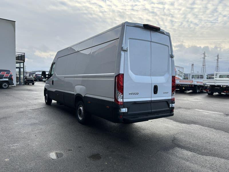 IVECO Daily 35S14 L4H2 Hi-Matic - Utilitaire neuf 2026, boîte automatique, 136 ch, volume 16 m³_4