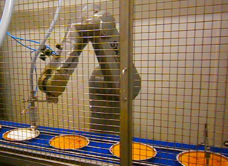 Robot dépose automatique de meringue pour les tartes - mecanic'air_4