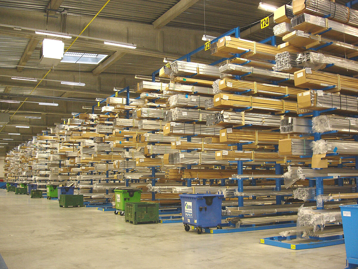 Rayonnage cantilever manuel avec bras flexibles et réglables pour charges légères - OHRA_4