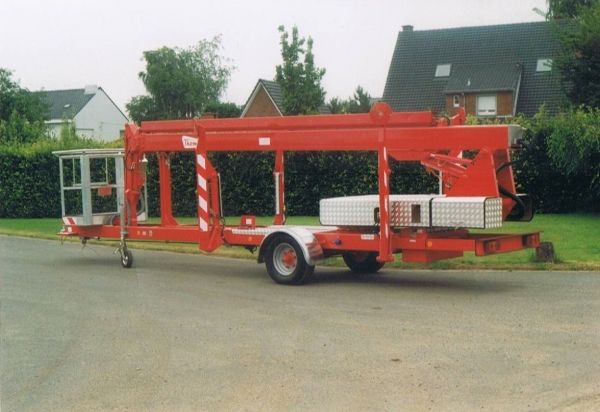 Nacelle tractable télescopique 180NWT - Thomas - Hauteur de travail 18 m - Capacité de levage 250 kg - Double bras avec JIB pivotant 130°_4