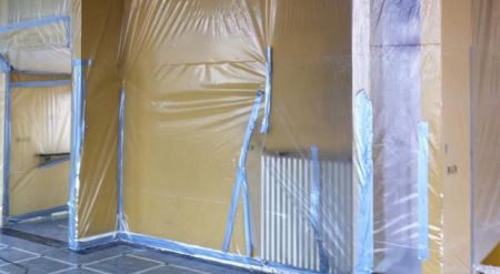 Film blanc pour sécurisation et protection des chantiers amiante