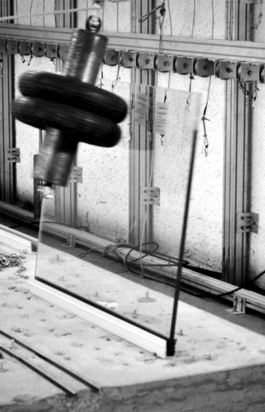 Ninfa 175 - garde-corps en verre et aluminium - fixation interne mur porteur - design minimal - Faraone_4