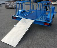 Remorque porte panneaux et feux tricolores de chantier sur mesure charge de 750Kg à 1100Kg_4