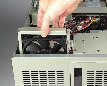 Châssis format tour pour PC industriel - Carte mère ATX/mATX - 4 baies disques - Alimentation 300W - Référence IPC-7220-30C_4