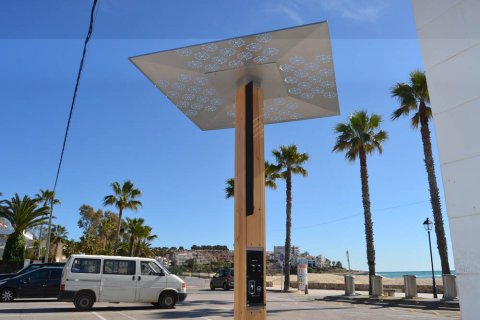 Station de chargement outdoor et solaire green_0