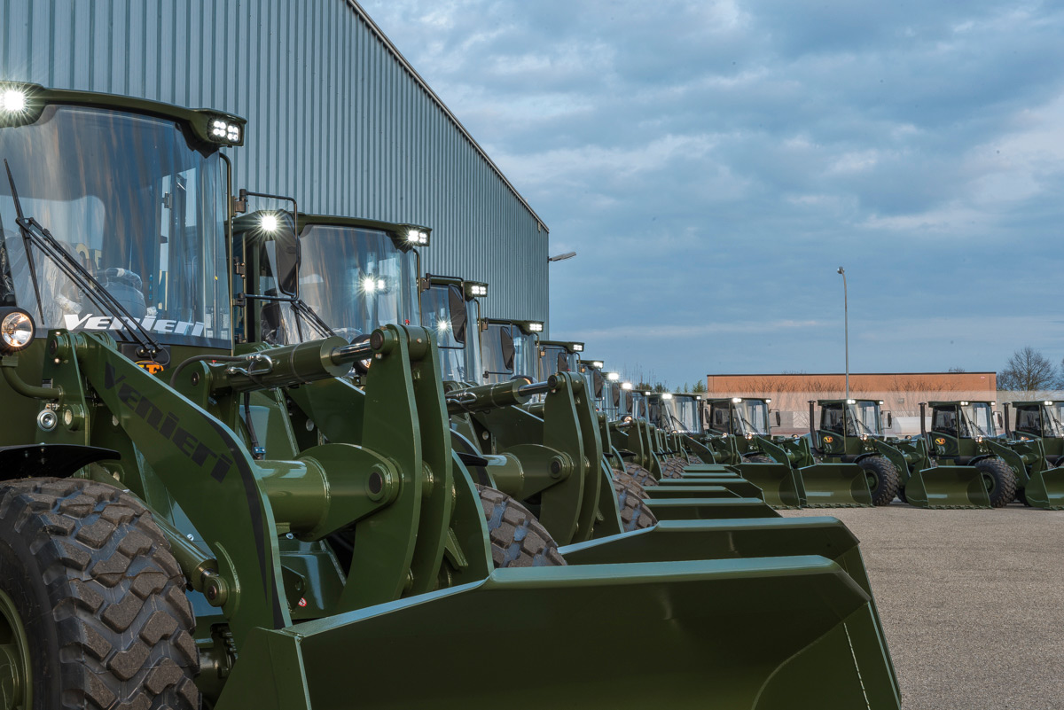 Chargeuse Venieri 11.63B - 13,4t - Godet 2,2 à 3,0 m3 - Moteur Deutz 164 CV_4