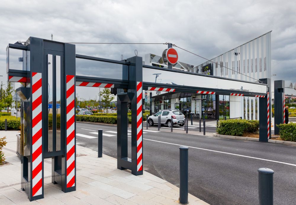 Portique coulissant STOPOCAR SAMSON - Régulation des flux pour véhicules légers - Préfabat_4