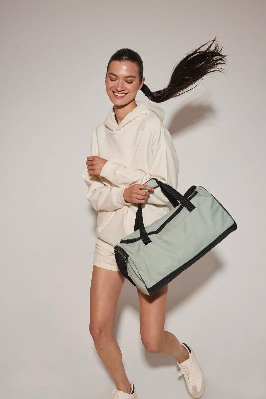 Sac de sport essentiel recyclé - 50% polyester recyclé - Réf: KI0653 - Marque Kimood_4