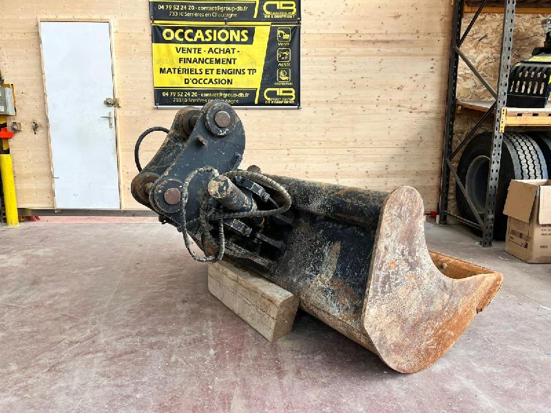 THIERE godet curage inclinable tilt pour pelle de 20t_4